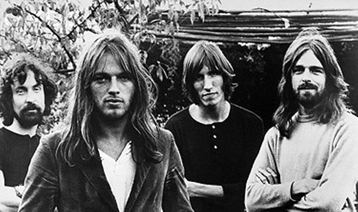 „Pink Floyd“ iš kairės į dešinę: Nickas Masonas, Dave'as Gilmouras, Rogeris Watersas, Rickas Wrightas.