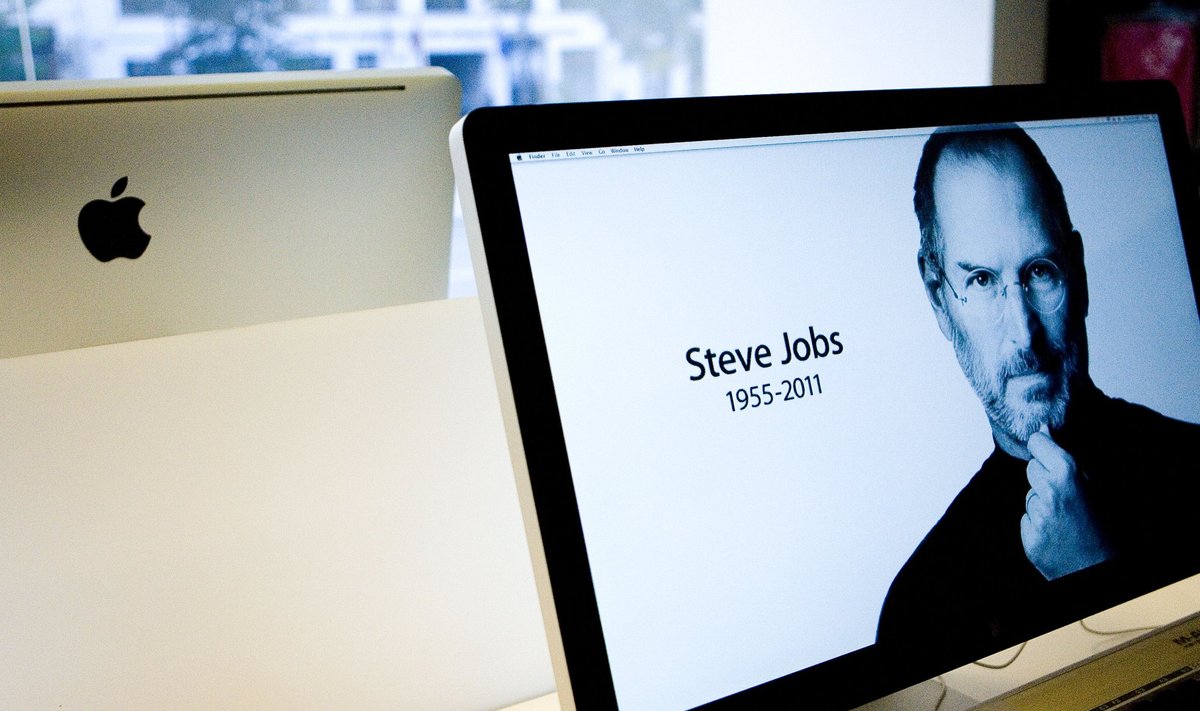 "Apple" įkūrėjas S.Jobsas