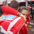 M. Schumacherį aplankęs J. Todtas: jis niekada nebegalės vairuoti F-1 automobilio