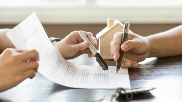 Paaiškino, į ką atkreipti dėmesį, renkantis brokerį: profesionalumas – dar ne viskas