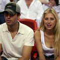 TV eteryje Enrique Iglesias brolis suglumino žiūrovus: prasitarė apie popžvaigdės ir rusų tenisininkės santuoką