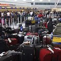Oro uostuose paliko šimtus tūkstančių
