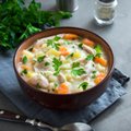 Vištienos sriuba su daržovėmis – skaniau nebūna
