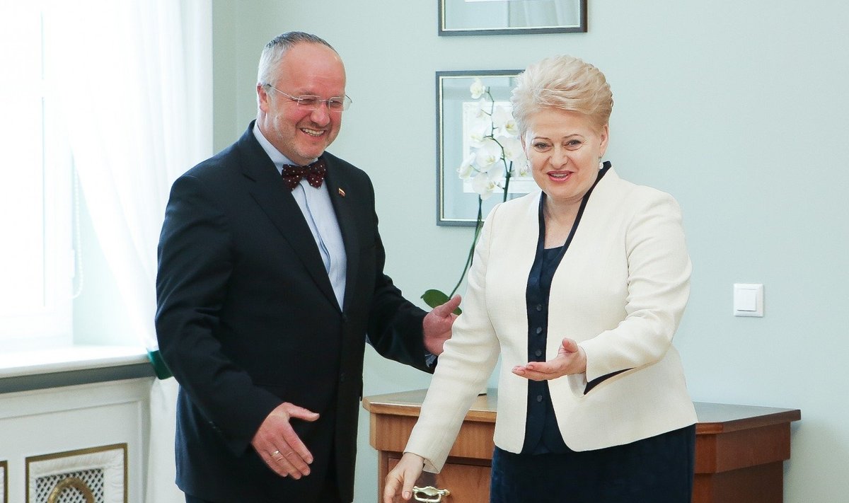 Juozas Olekas, Dalia Grybauskaitė