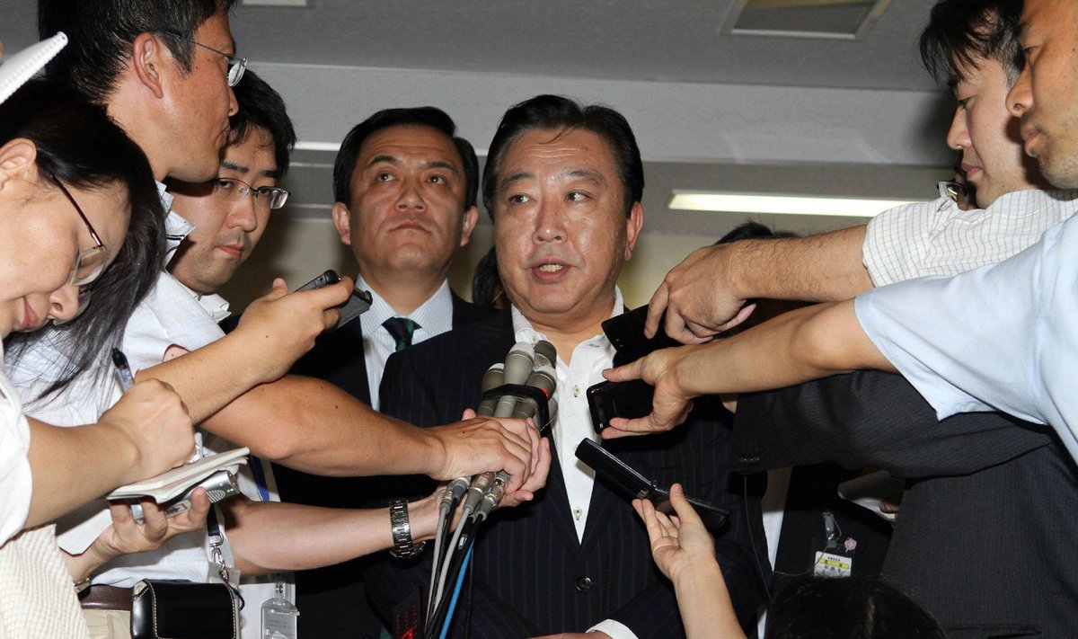 Japonijos finansų ministras Yoshihiko Noda atsakinėja į žurnalistų klausimus