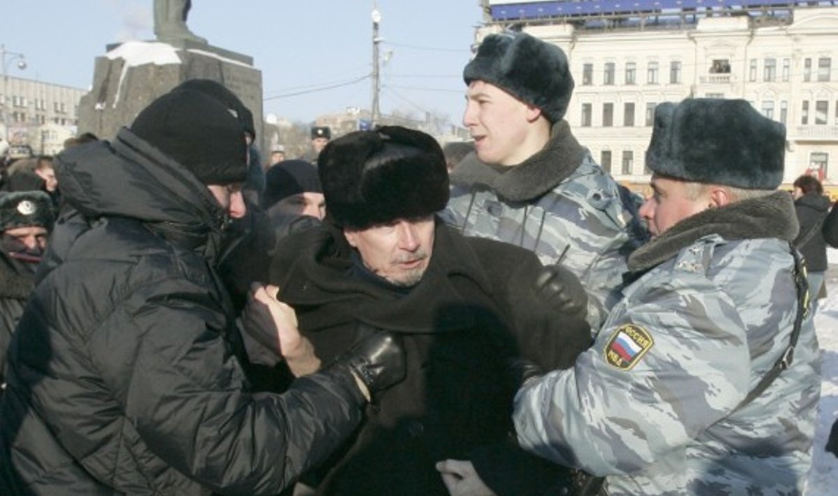 Rusijos milicija sulaiko Eduardą Limonovą 