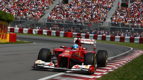 Naujasis „Ferrari“ automobilis pavadintas F138