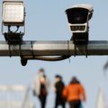 Kiniškų stebėjimo kamerų atsisakyti nusprendusi Australija sulaukė Pekino kaltinimų