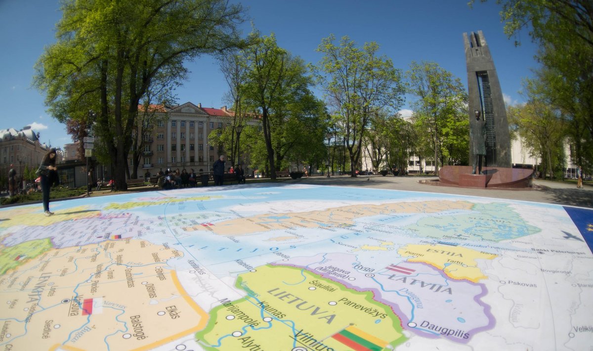 Baltic States and Poland on the V. Kudirka Sq in Vilnius