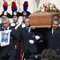 Berlusconio palaikai bus kremuoti, urna saugoma jo vilos mauzoliejuje