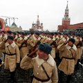 В Москве прошел марш в честь годовщины парада 1941 года