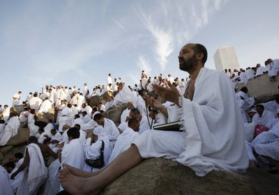 Saudo Arabijos maldininkams įrengtos palapinės
