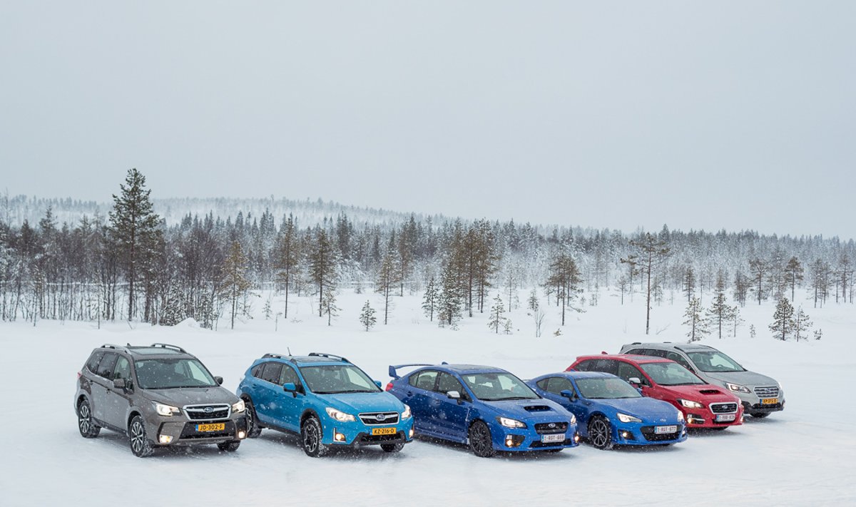 "Subaru" žurnalistus supažindino su gamintojo naujienomis
