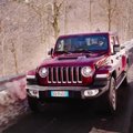 Naujo „Jeep Gladiator“ testas: tris tonos amerikietiško metalo