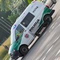Vilniuje į įvykį važiavę pareigūnai pateko į avariją