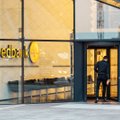„Not Perfect“ tapo „Swedbank“ reklamos partneriais Baltijos šalyse