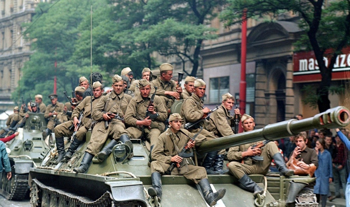 Sovietų kariai Čekoslovakijoje