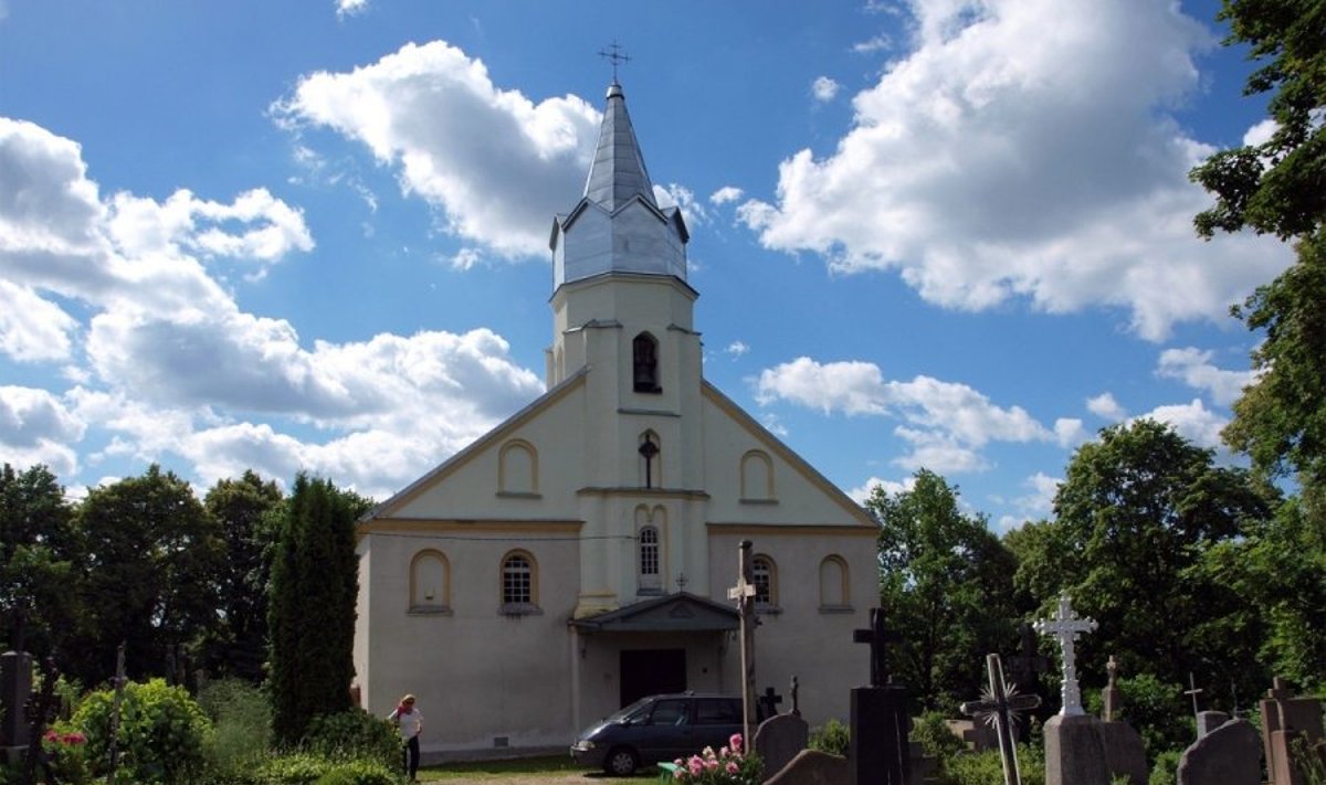 Lapių bažnyčia 