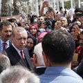 Turkijos opozicija rengiasi užginčyti rezultatus, A. Merkel užsiminė apie visuomenės susiskaldymą