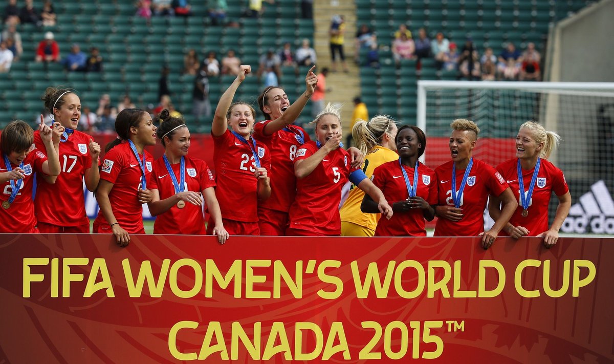 Anglijos rinktinė iškovojo pasaulio moterų futbolo čempionato bronzą