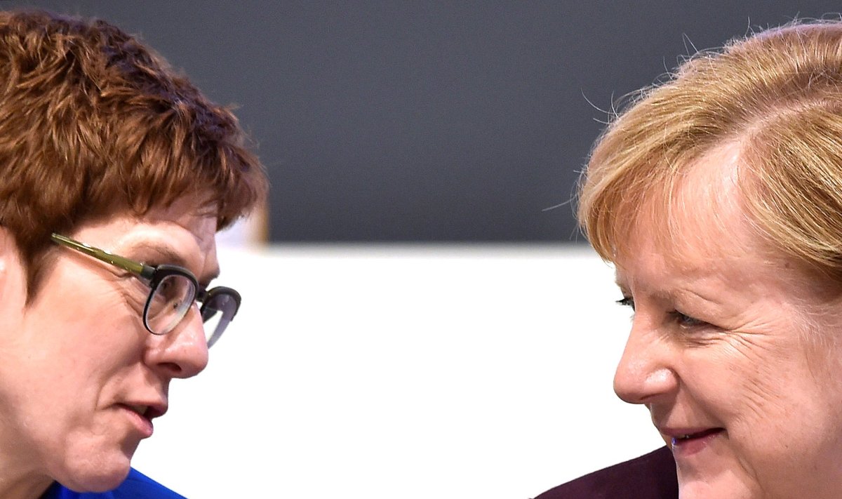 A. Kramp-Karrenbauer ir A. Merkel