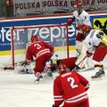 Pasaulio ledo ritulio čempionatą Lietuva pradėjo pralaimėjimu Lenkijai