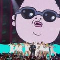 MTV apdovanojimai: „Gangnam style“ ir ekstravagantiški H.Klum apdarai