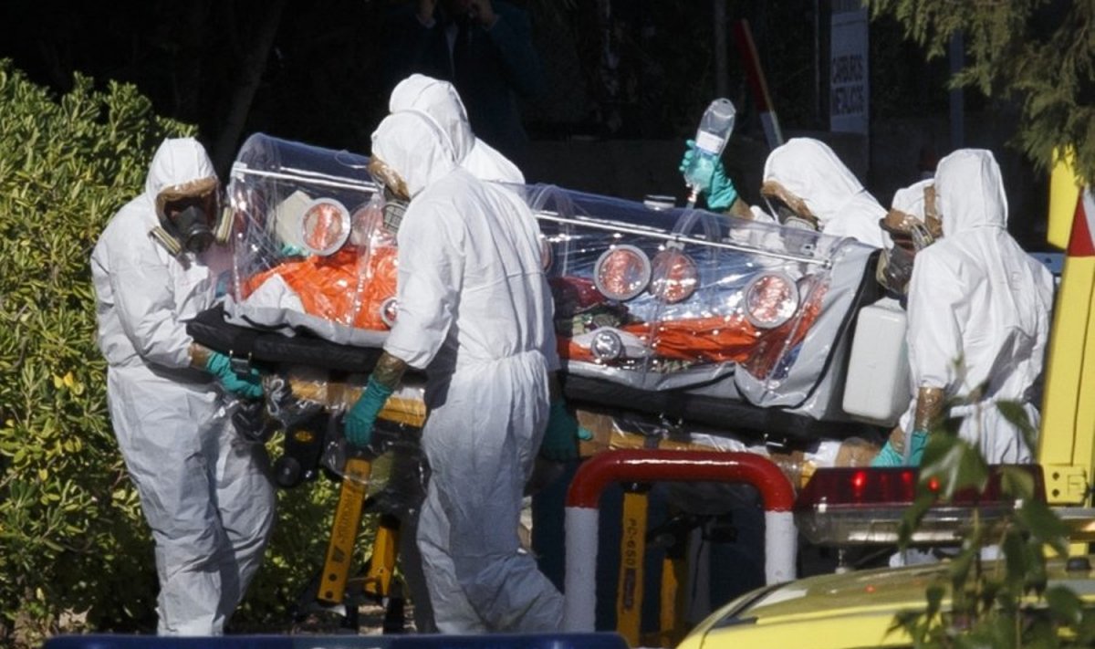 Į Ispaniją atskraidintas Ebolos virusu užsikrėtęs pastorius