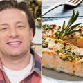 Šventinis Jamie Oliverio receptas: orkaitėje kepta lašiša, įdaryta citrina ir žolelėmis