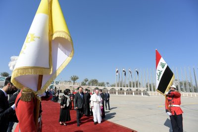 Popiežius užbaigė istorinį vizitą Irake, ruošiasi sugrįžti į Romą