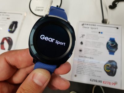 Samsung Gear Sport laikrodis „Elektromarkt" parduotuvėje kainuoja 278,99 eurus