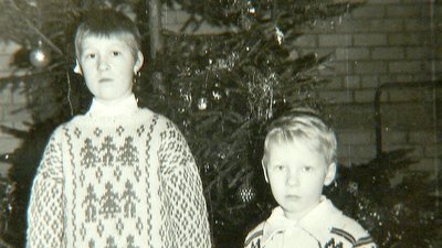 Justinas Lapatinskas su vyresniuoju broliu