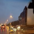 Dėl vairuotojų nesutarimo kas kaltas – milžiniškos eismo spūstys Kaune