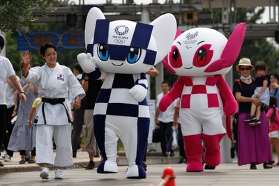 Tokijo olimpinių ir parolimpinių žaidynių talismanai Miraitowa ir Someity