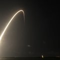 „SpaceX“ paskelbė partnerystę keturių turistų nuskraidinimui į tolimąją orbitą