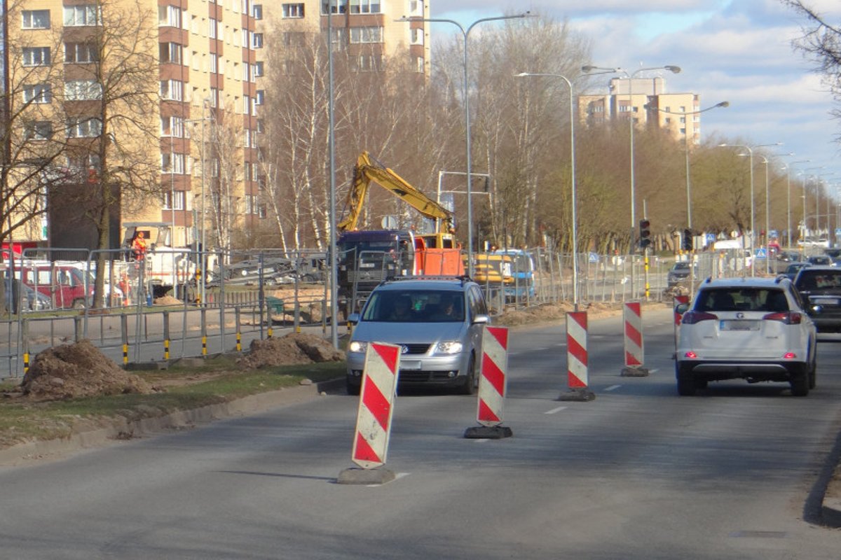 a Panevėžys per oltre 2,4 milioni Smėlynė Street e l’incrocio con Klaipėda Street sono in fase di ricostruzione per EUR