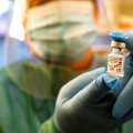 Ortopedijos chirurgė vakcinas vadina biologiniais ginklais, liaupsina mokslininkų atmestą būdą gydyti COVID-19