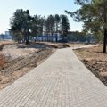 Varėna atsinaujina: tvarkomas parkas ir teritorija prie Karloniškės ežero