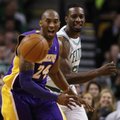 NBA grandų mūšyje „Celtics“ klubas įveikė „Lakers“ krepšininkus