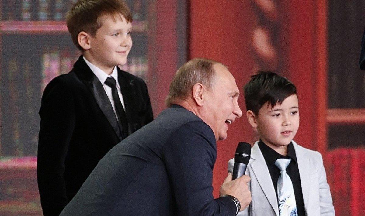 V. Putinas su jaunaisiais geografais
