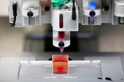 3D spausdintuvas gamina širdį