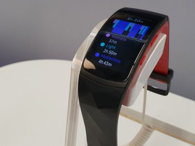 Samsung Gear Fit 2 Pro „Elektromarkt" parduotuvėje kainuoja 178,99 eurus