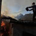 Apšaudymas Luhanske: sužeisti civiliai, apgriauta mokykla ir darželis