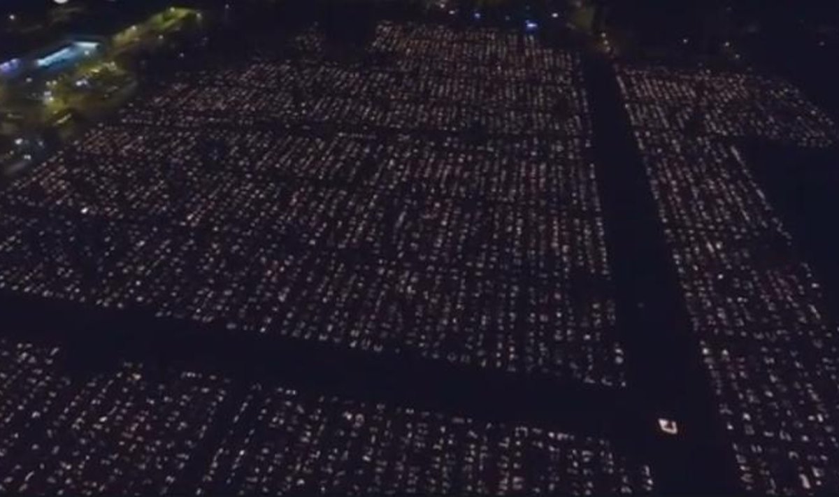 Cmentarz w Polsce sfilmowany z drona