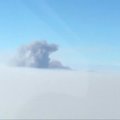 Lėktuvo keleivis užfiksavo Kalifornijos gaisro dūmų stulpą