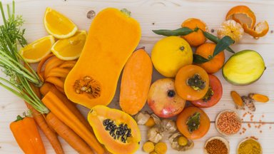 Gydytojas įvardijo 4 oranžinius maisto produktus, mažinančius kraujospūdį