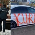 Полиция разыскивает подозреваемого, исписавшего автомобиль в Вильнюсе