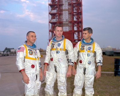 "Apollo 1" įgula: (iš kairės) Gusas Grissomas, Edas White'as, Rogeris Chaffee