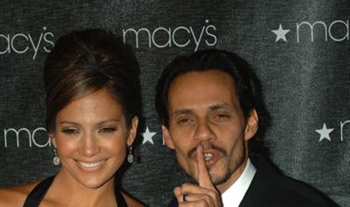 Jennifer Lopez ir Marcas Anthony 2005-aisiais