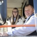 Самая молодая водитель троллейбуса в Литве: девушка пошла по стопам отца